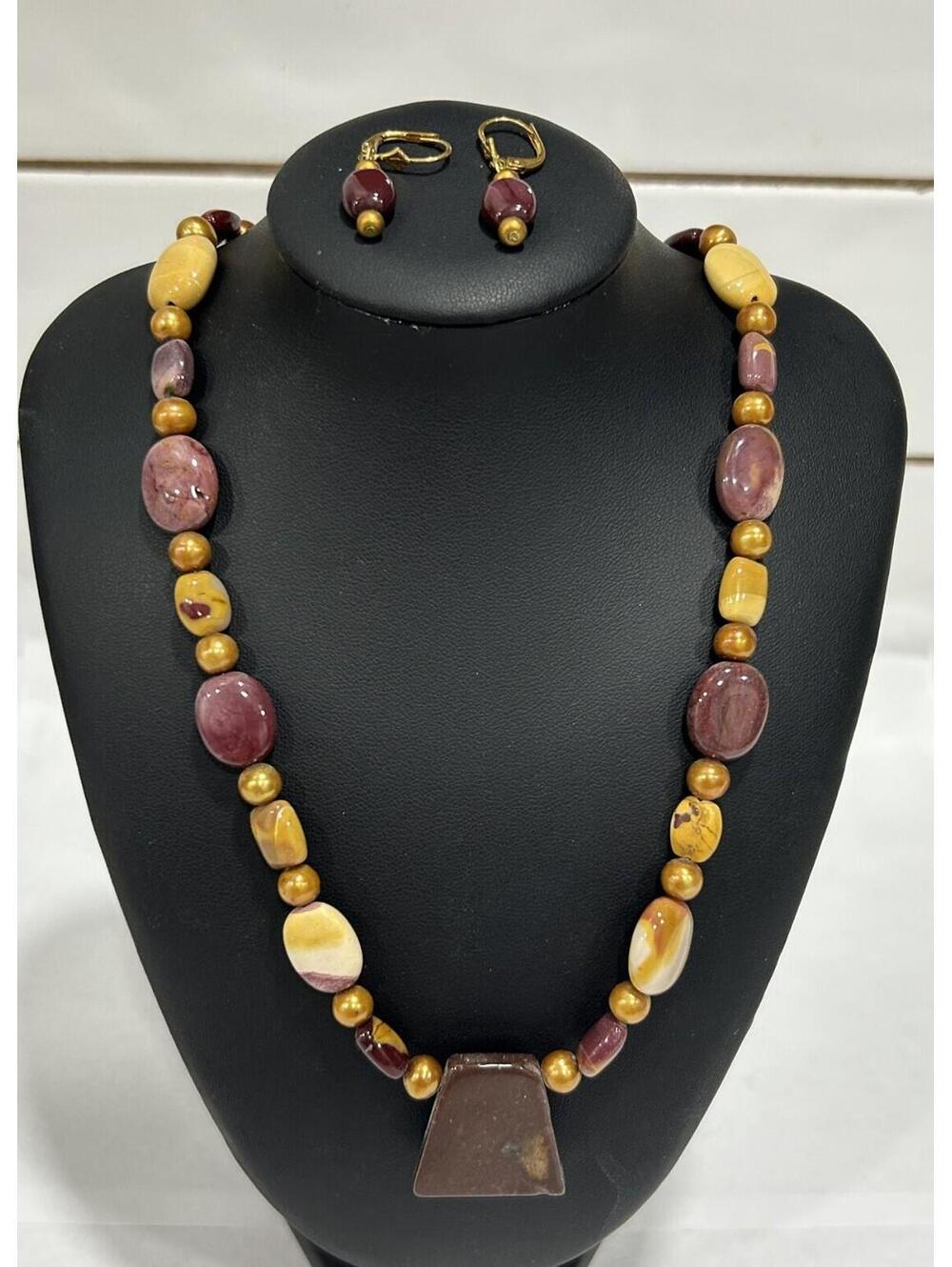Vintage Tan & Maroon stone necklace with matching drop earings